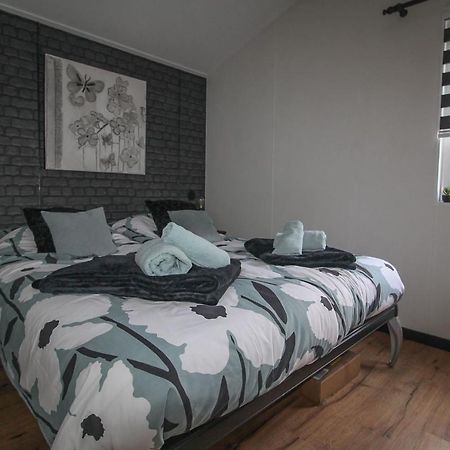 Sfeervol Chalet Op De Veluwe Пюттен Екстер'єр фото